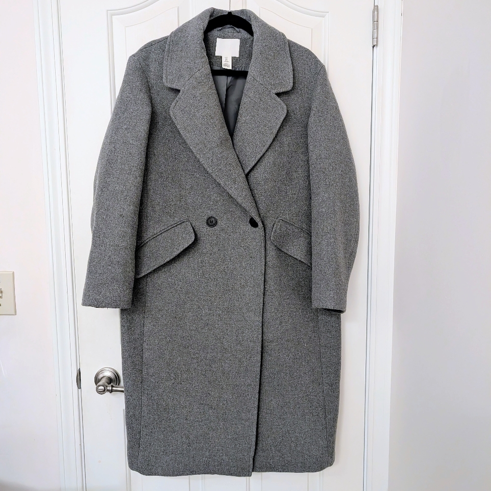 H&M Double Breasted Gray Coat Size Small